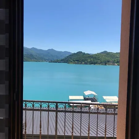 Bed & Breakfast Pansion Asim