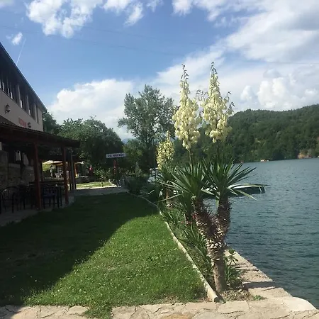 Pansion Asim Bed & Breakfast Jablanica
