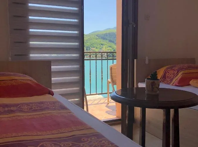 بنسيون عاصم Jablanica