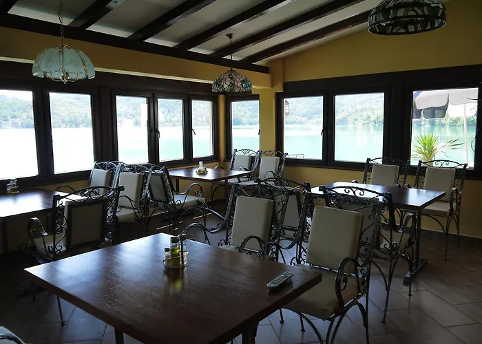 بنسيون عاصم 3* Jablanica